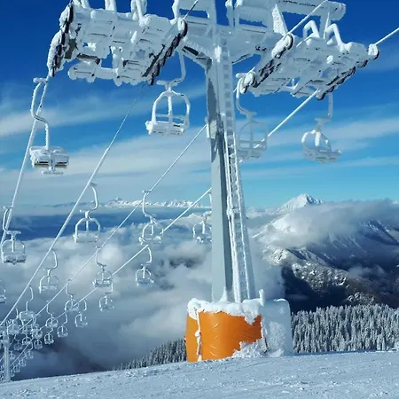 Hisa V Mesecini - Moonlight House Cerklje na Gorenjskem