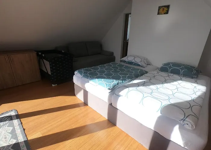 Hisa V Mesecini - Moonlight House Cerklje na Gorenjskem